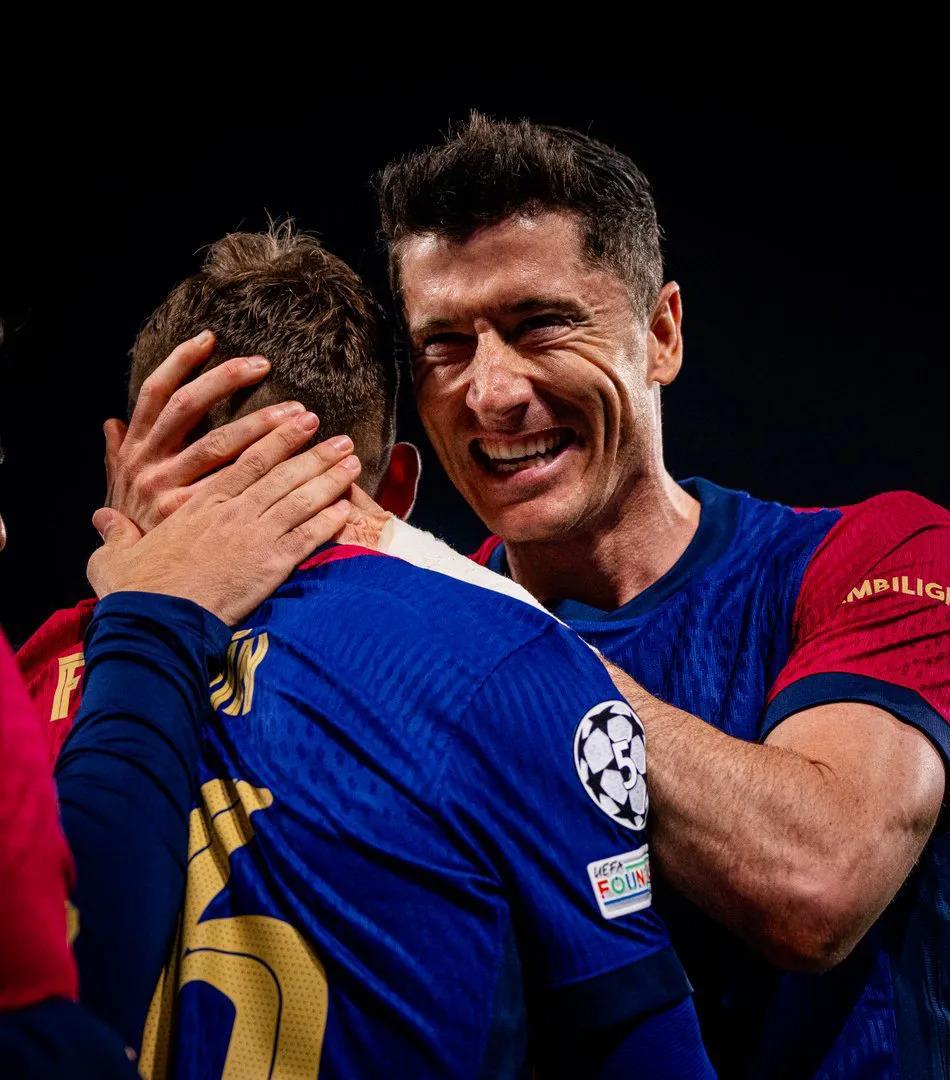 英雄联盟S15-欧超杯今晚走向成谜；AC米兰门线救险；底气十足；资深球员宣示担当的简单介绍  第2张